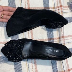 BCBGgeneration Albaz Suede studded bow wedge